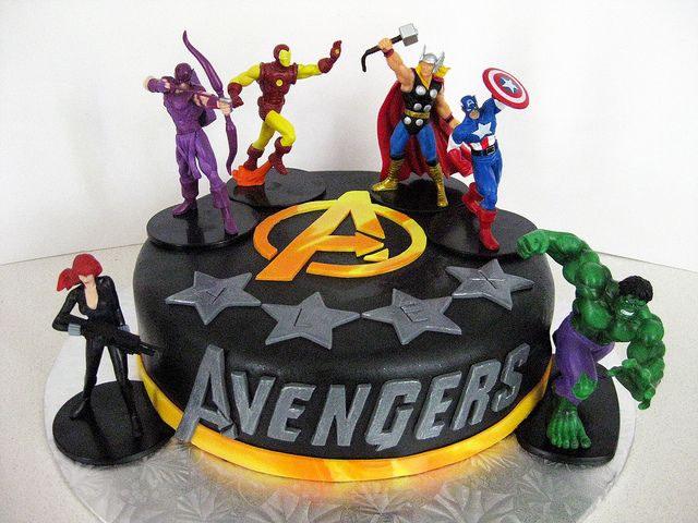 Avengers Cakes 10